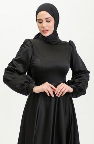 Abendkleid Aus Satin Mit Körbchen 52895-02 Schwarz 52895-02