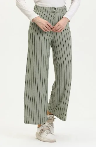 Wide-Leg Comfortable Fit Plain Crinkle Pants 8731-04 Green 8731-04
