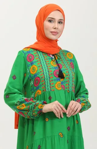Kleid Mit Stickereimuster 4089-06 Smaragdgrün 4089-06