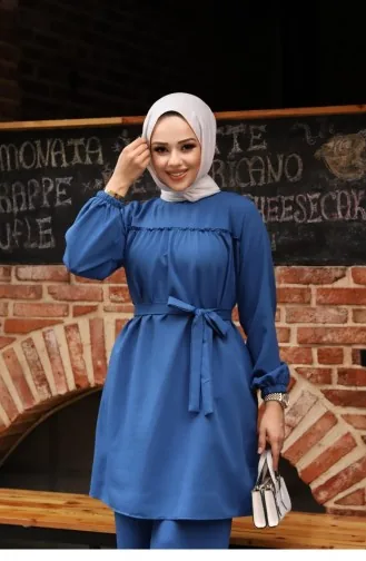 بدلة حجاب مفصلة مكشكشة باللون النيلي 371