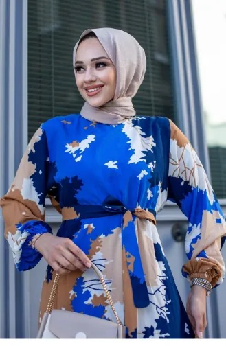 Hijab-Saks-Kleid Mit Blattmuster 453
