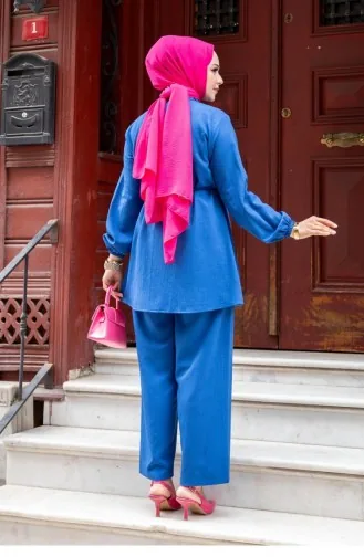 بدلة حجاب مفصلة بياقة القاضي باللون النيلي 466