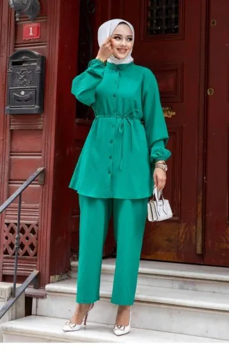 بدلة حجاب ذات ياقة القاضي باللون الأخضر 471