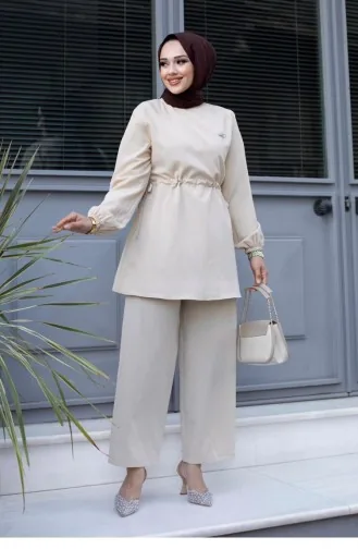 Costume Beige Hijab Détail Bronze 479