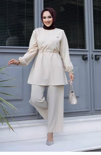 Costume Beige Hijab Détail Bronze 479