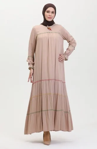 Farbiges Gerafftes Kleid Mit Overlocks 25Y1173-04 Beige 25Y1173-04