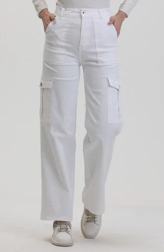 بنطال جينز بتفاصيل جيوب 3030-02 لون أبيض 3030-02