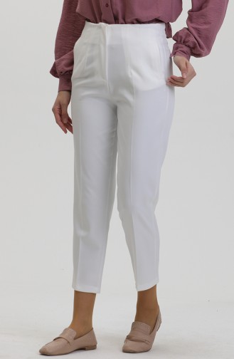 Geknöpfte Hose Mit Schmalem Bein 8011-02 Weiß 8011-02