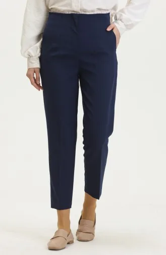 Geknöpfte Hose Mit Schmalem Bein 8011-03 Marineblau 8011-03