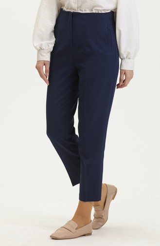 Geknöpfte Hose Mit Schmalem Bein 8011-03 Marineblau 8011-03