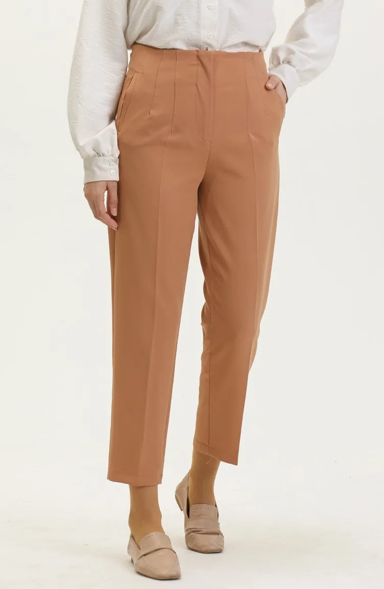 Düğmeli Dar Paça Pantolon 8011-04 Bej