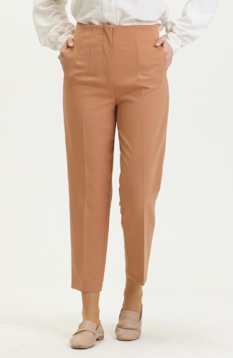 Geknöpfte Skinny-Leg-Hose 8011-04 Beige 8011-04