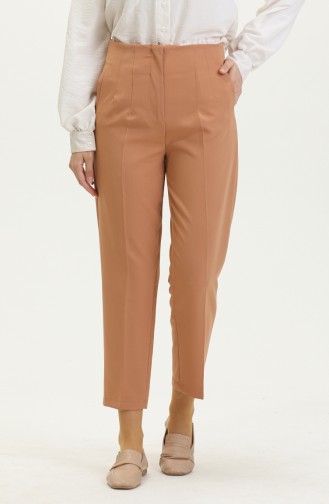 Geknöpfte Skinny-Leg-Hose 8011-04 Beige 8011-04