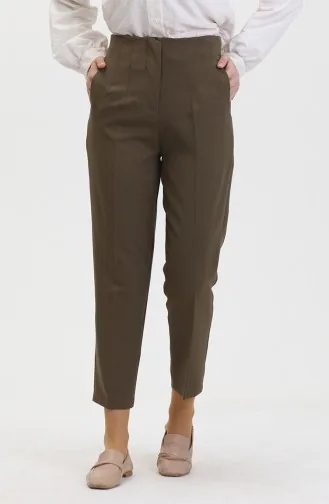 Geknöpfte Skinny-Leg-Hose 8011-06 Khakigrün 8011-06