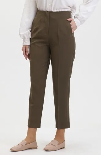 Geknöpfte Skinny-Leg-Hose 8011-06 Khakigrün 8011-06