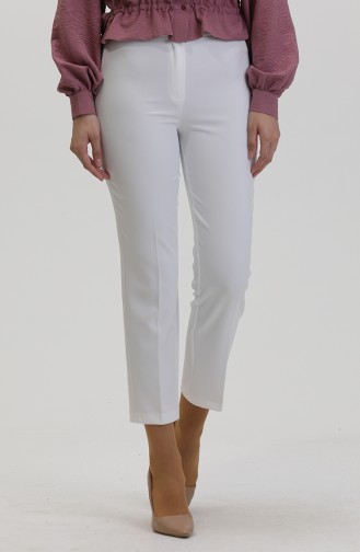 Geknöpfte Hose Mit Schmalem Bein 8012-04 Weiß 8012-04