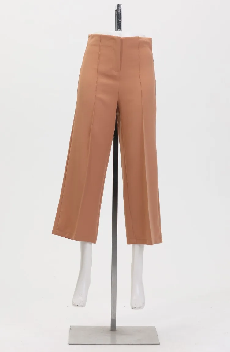 Geknöpfte Hose Mit Weitem Bein 8016-06 Milchbraun 8016-06