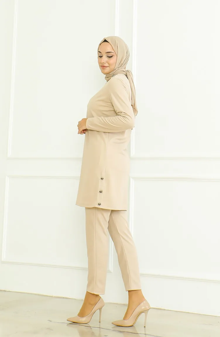 Geknöpfte Tunika-Hose Doppelanzug 8025-07 Beige 8025-07