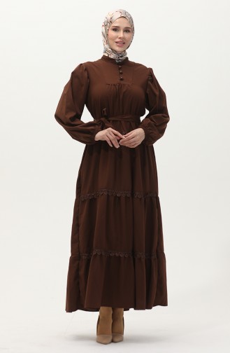 Spitzenkleid Mit Elastischen Ärmeln 0483-03 Braun 0483-03