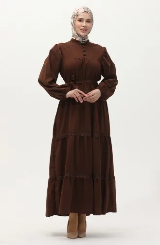Spitzenkleid Mit Elastischen Ärmeln 0483-03 Braun 0483-03