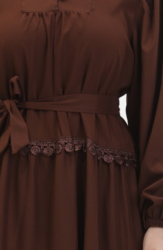 Spitzenkleid Mit Elastischen Ärmeln 0483-03 Braun 0483-03