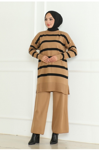 Ensemble Tricot Elégant à Rayures 153-04 Camel 153-04