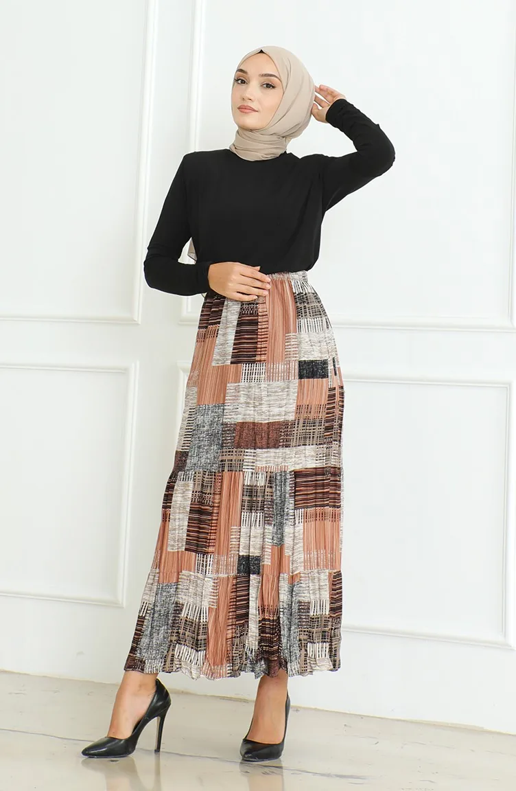 تنورة مطوي منقوش مقاس كبير 3165D-03 كريمي 3165D-03