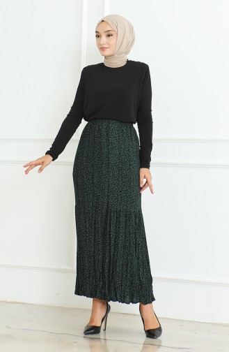 تنورة غجرية بطبقات واسعة ومقاسات كبيرة 3165B-04 لون أخضر 3165B-04