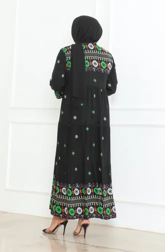 Großes Gemustertes Viskosekleid Mit Knöpfen 5070-01 Schwarz 5070-01