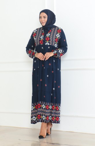 Großes Gemustertes Viskosekleid Mit Knöpfen 5070-03 Marineblau 5070-03
