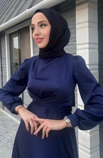 Robe De Soirée Satin Kobe Nouée Devant 5513-02 Bleu Marine 5513-02