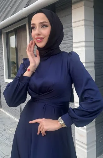 Robe De Soirée Satin Kobe Nouée Devant 5513-02 Bleu Marine 5513-02