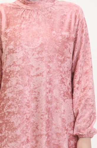 Samtkleid Mit Elastischen Ärmeln 0527-01 Puder 0527-01