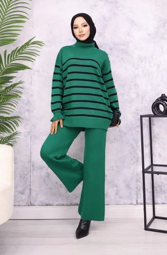 طقم تريكو مُخطط عند الكتف وأزرار 24019-02 لون أخضر زمردي 24019-02