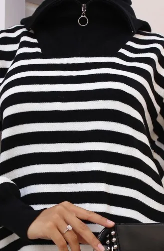 Gestreifter Strickanzug Mit Kragen Und Reißverschluss 11029-03 Schwarz 11029-03