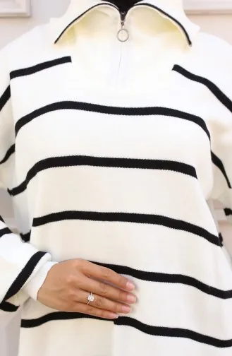 Gestreifter Strickanzug Mit Reißverschlusskragen 11034-03 Schwarz 11034-03