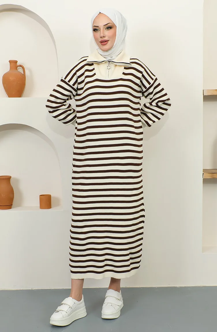 Robe En Maille Rayée à Col Zippé 11027-06 Beige 11027-06