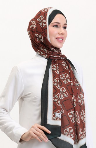 شال بُني 70269-04