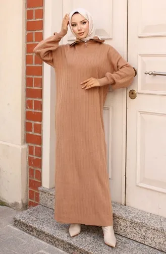 فستان من قماش مخملي محبوك بياقة وسحاب 11032-06 من المنك 11032-06