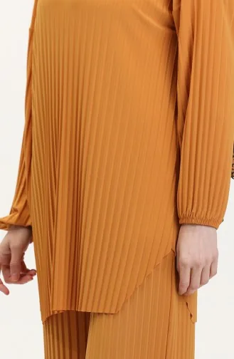 طقم تونيك وبنطلون من قماش ساندي مطوي من قطعتين 0004-02 لون خردلي 0004-02