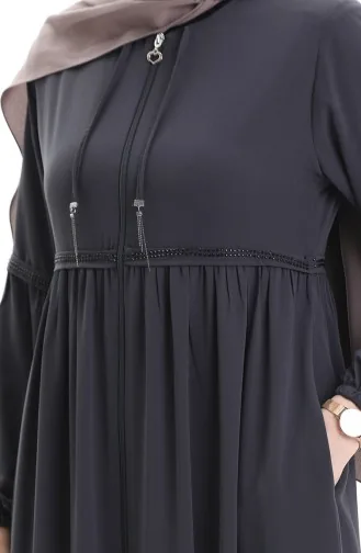 عباية بأكمام مرنة وسحاب مزينة بالأحجار 5081-05 مدخنة 5081-05