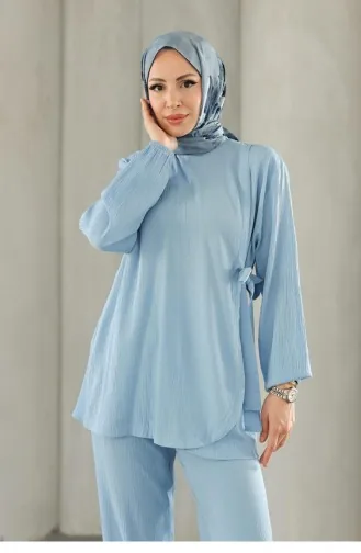 Babyblauer Anzug Mit Krawattendetail 686
