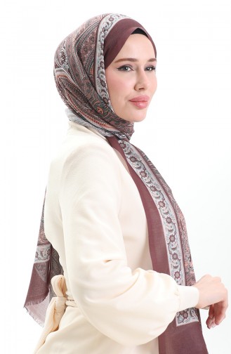 شال بُني 90184-07