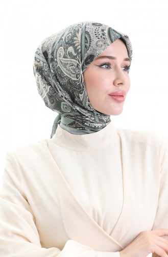 Green Scarf 81094-05