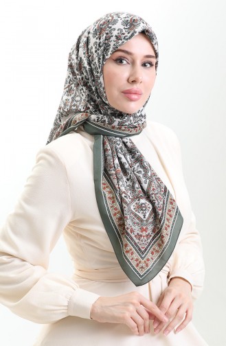 Green Scarf 81088-06