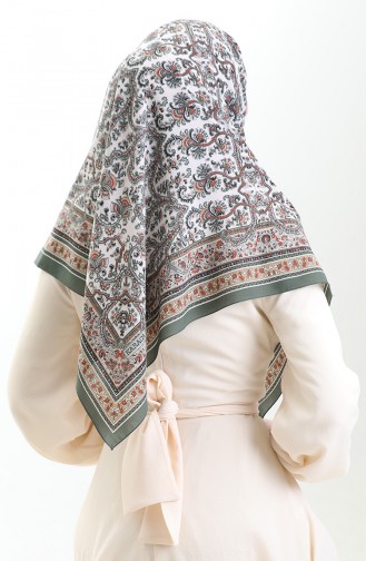 Green Scarf 81088-06