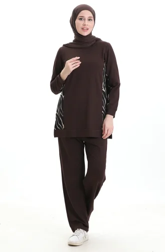 بدلة من قطعتين منقوشة 20053-01 بنية 20053-01