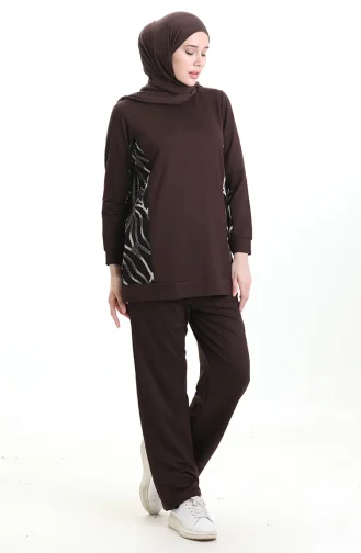 بدلة من قطعتين منقوشة 20053-01 بنية 20053-01