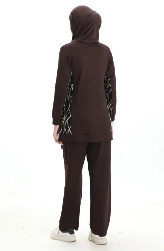 بدلة من قطعتين منقوشة 20053-01 بنية 20053-01