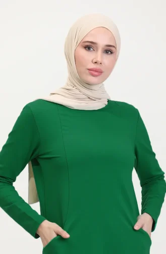 سترة رياضية بجيبين من خيوط مزدوجة 5028-07 باللون الأخضر 5028-07